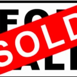 Juicy Couture Coral Blush Highlighter Cream  Duo